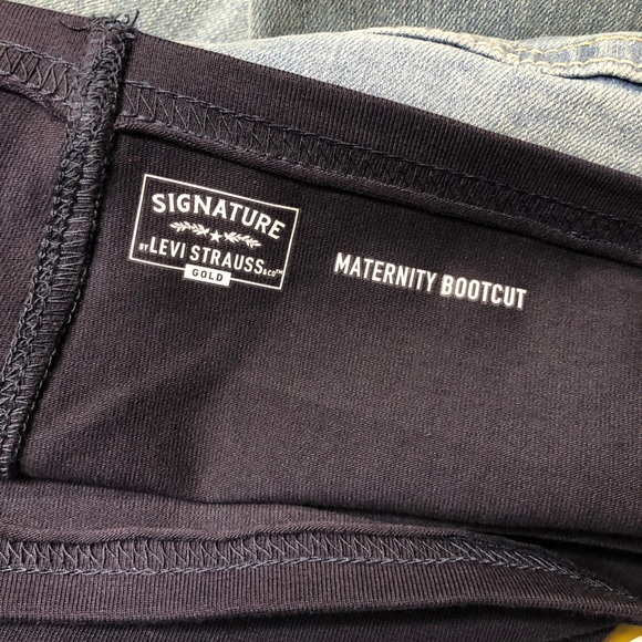 LEVI’S Maternity Jeans - Picture 3 of 5